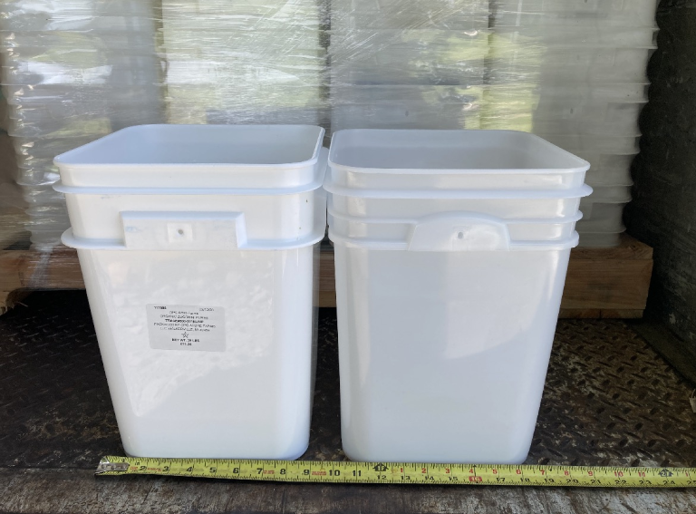 4.24 gallon square white plastic buckets for bulk food storage